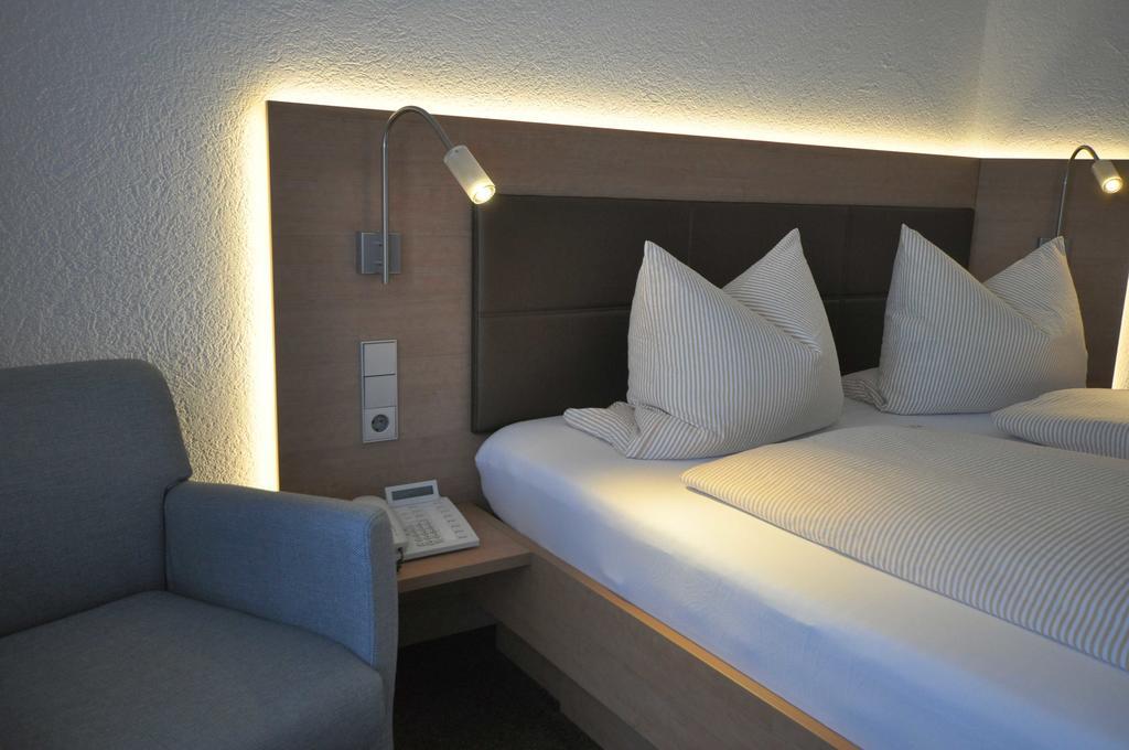 Hotel-Pension-Jasmin Райнфельден Экстерьер фото